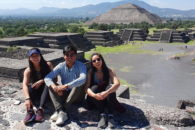 Teotihuacan pyramids morning or afternoon without tourist traps - Getting there from CDMX: comfortable transport that keeps your energy for the site