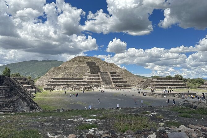 Teotihuacan Pyramids Private Tour from Mexico City - Piramide del Sol (Pyramid of the Sun): the stop that sets the tone
