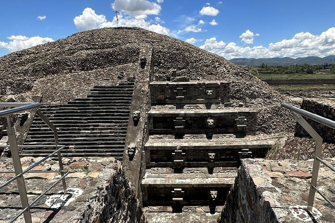 Teotihuacan Pyramids Private Tour from Mexico City - Museo de Sitio Teotihuacan: where the obsidian and pigments make sense