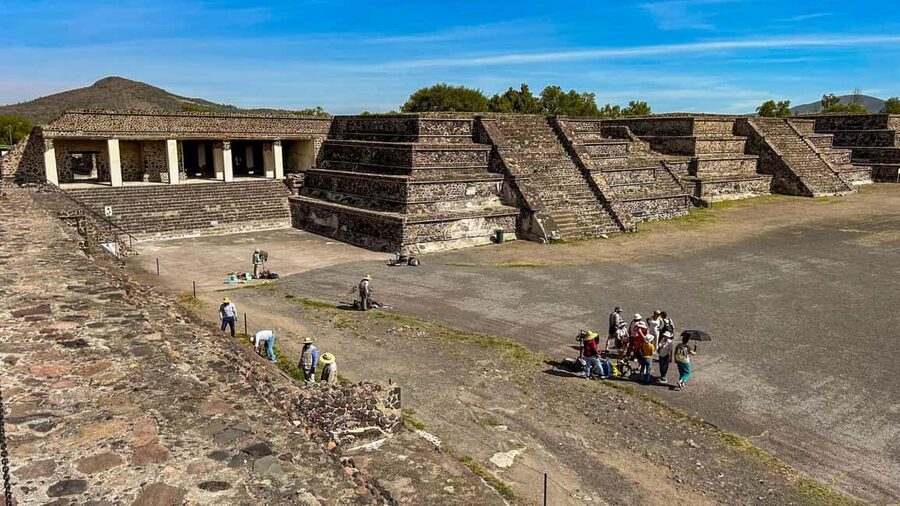Teotihuacan Pyramids: Skip-the-Line Entry Ticket - Small surprises to expect on-site