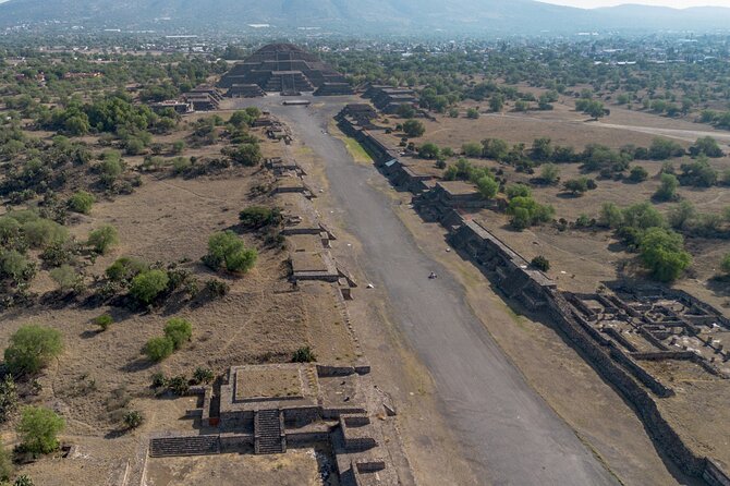 Teotihuacan Pyramids: Skip-the-Line Ticket - Exploring at your own rhythm: seeing ruins, not just ruins