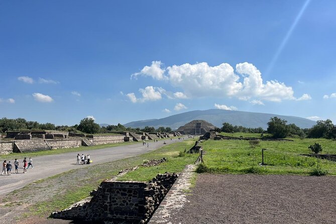 Teotihuacan Pyramids Tour from Mexico City - Your Guide Matters: Bilingual Storytelling That Clicks