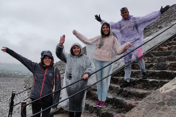 Teotihuacan Pyramids Tour, small group in Van, from Mexico City - Stop 7: Palacio de Quetzalpapálotl, feathered butterflies and preserved color