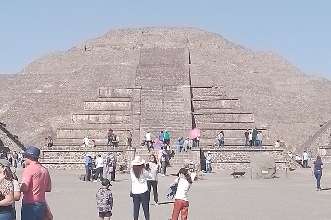 Teotihuacan Pyramids Tour with Pickup from your hotel in CDMX - San Martín de las Pirámides Stop, a Short Reset on the Road