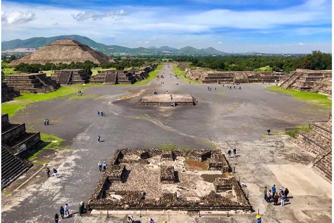 Teotihuacan Tour with Transportation & Food (PRIVATE OPTION) - Why a guide like Ruben changes everything