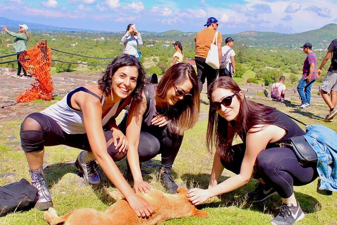 Teotihuacan with a Local - Pyramid of the Sun: biggest in the world energy