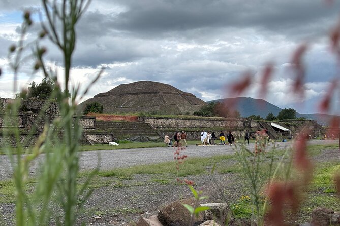 Teotihuacan without obligatory stops. No shops or restaurants. - Price and Value: What $56 Really Buys
