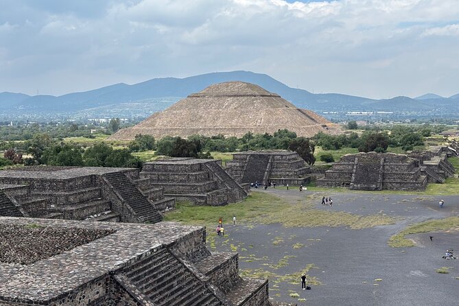 Teotihuacan without obligatory stops. No shops or restaurants. - Who This Tour Suits (and Who Might Prefer Private)