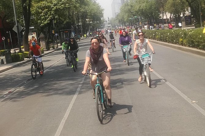 The best of Mexico City Bike Experience EXPRESS - Stop 2: El Ángel de la Independencia and the stories inside the sculptures