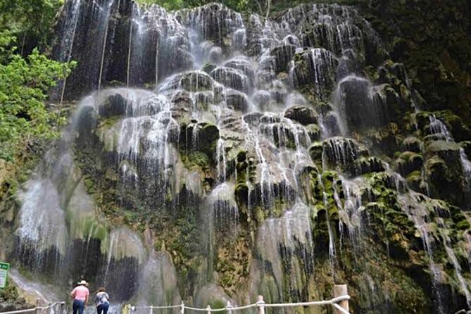 Tolantongo Caves, Grottos and Waterfall Tour from CDMX - Grutas Tolantongo: caves, hot pools, river time, and the waterfall factor