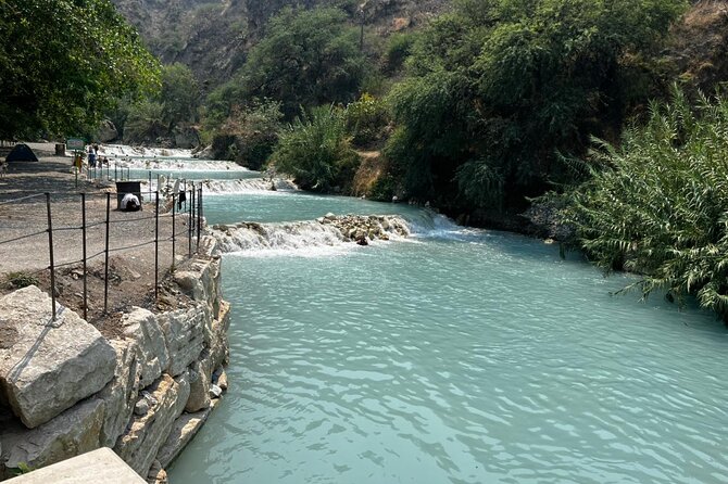 Tolantongo Private Tour + Pastes + One Day at the Hot Springs - Grutas de Tolantongo: what you actually get in the 4 hours
