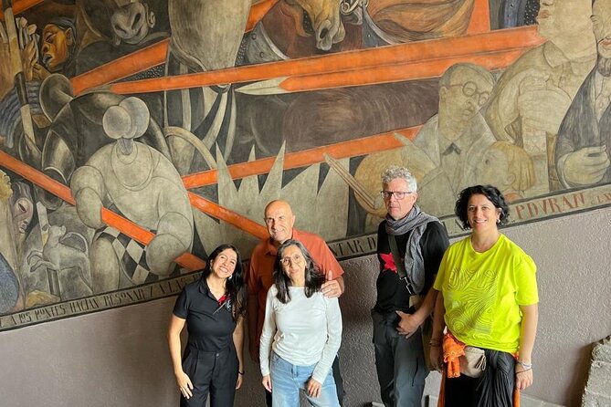Tour history of Muralism in Mexico - Key highlights you will care about