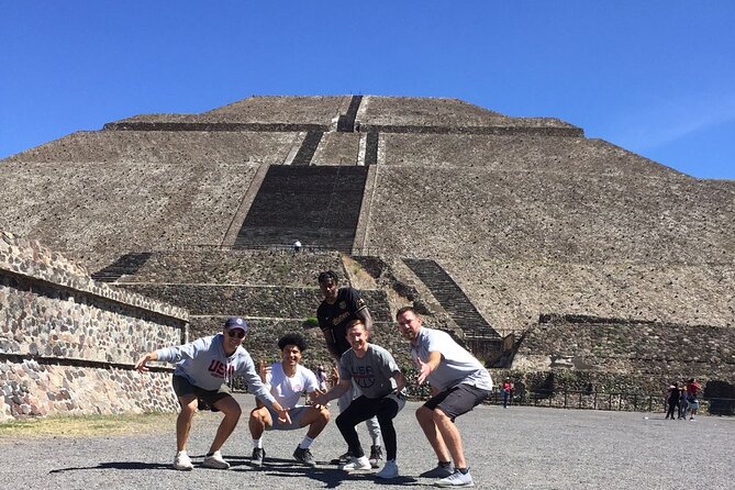 Tour Teotihuacan and Guadalupano Sanctuary - Stop 1: Tlatelolco at Plaza de las Tres Culturas