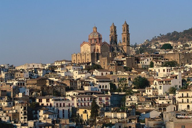 Tour to Taxco and Cuernavaca - Getting started: pickup rules and meeting point sanity