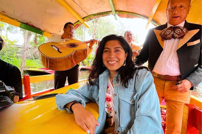 Trajinera ride in Xochimilco - Food and snacks: included drinks are guaranteed, extras may vary