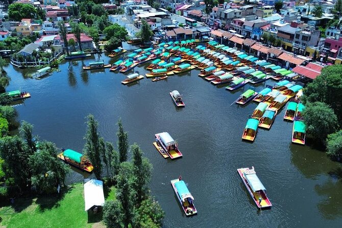 Trajinera ride in Xochimilco - Meeting at Embarcadero Caltongo, then getting on the water