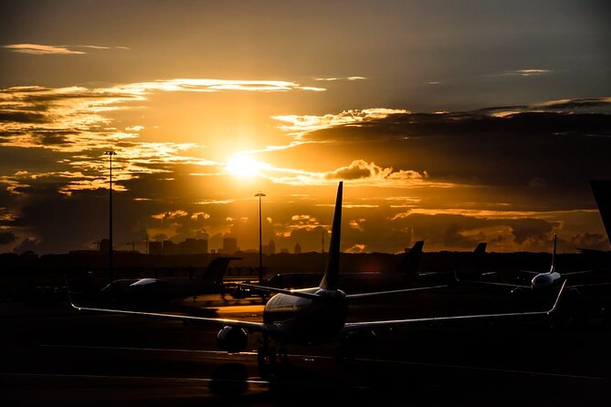 Transfer & assistance one-way from/to Mexico City Airport/hotel - A 1-Hour Airport Transfer That Saves You Time and Stress