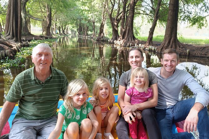 Uncover The Heart of México in Xochimilco - Boarding the Trajinera through the Chinampas canals