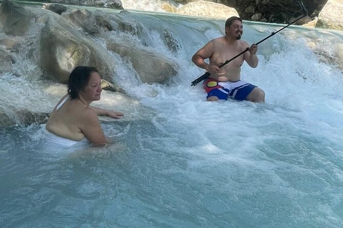Visit the Tolantongo Grotto Oasis from CDMX - Comfort, motion, and getting through the long day with your energy intact