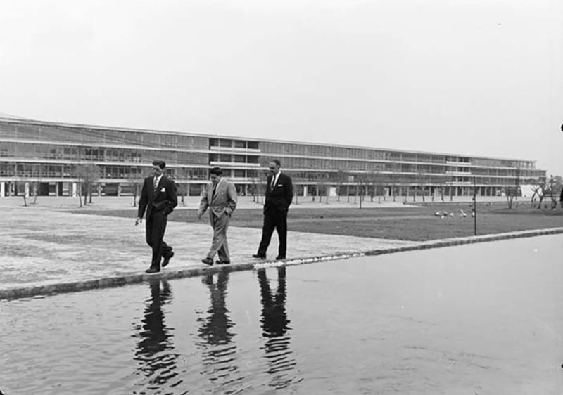 Walk around UNAM campus, a UNESCO World Heritage Site - Learning modernist architecture like a local