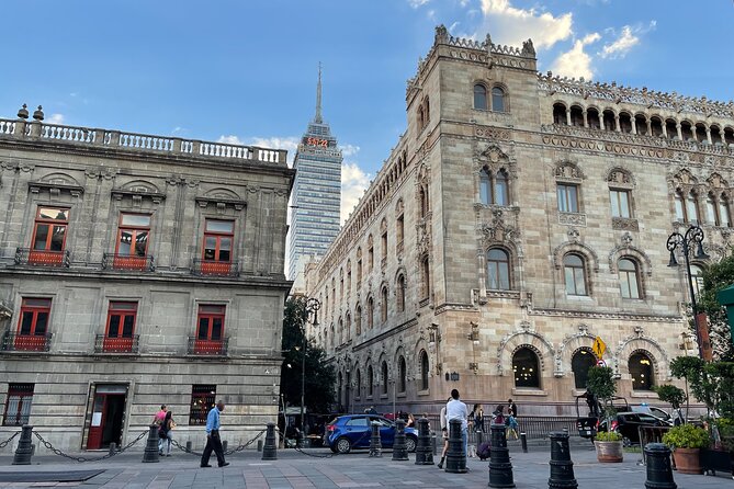 Walking Tour in Mexico City for Exploring their Cultural Heritage - Museo Nacional de Arte: 20th-century architecture meets the city