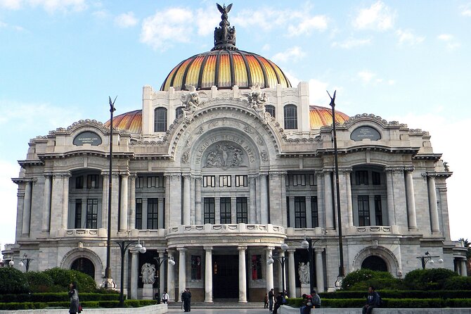 Walking Tour of the Historic Center in Mexico City - House of Tiles: Talavera Color and an Orozco Surprise
