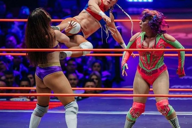 Wrestling show and a Mexican dinner - Arena Mexico: Where You Watch Lucha Libre Up Close