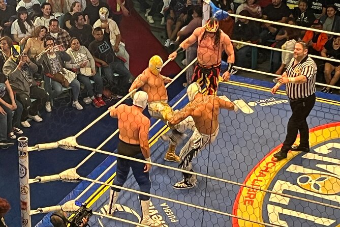 Wrestling + Tacos and Mezcal the best Experience - Who should book this, and who should skip it