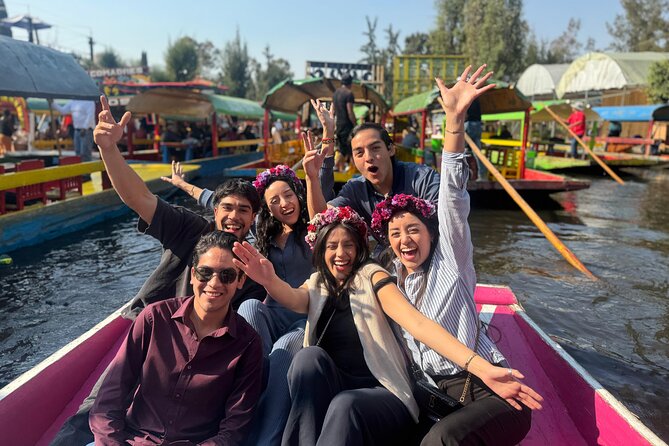 Xochimilco All Inclusive Experience Tequila and Mezcal with Culture - Stop 2 at Meztli.X: Edible Insects, Pulque, and a Photo-Friendly Island
