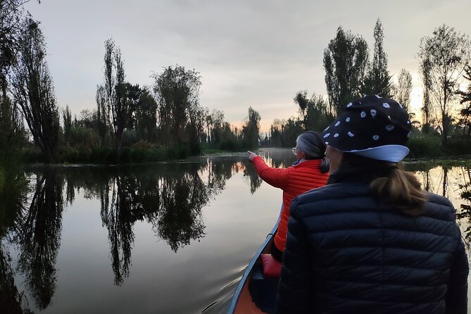 Xochimilco at dawn in Canoe or Kayak and Organic Breakfast - Sunrise Over Volcanoes: What Makes Iztaccíhuatl and Popocatépetl the Main Event