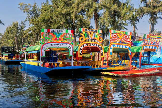 Xochimilco, Casa de Frida Kahlo, Coyoacán and UNAM - Getting there: pickup points and meeting time that actually help