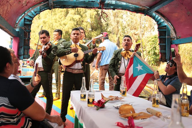 Xochimilco, Coyoacan and Frida Kahlo with Optional Lunch - Coyoacán on foot: cobblestones, mansions, and why artists came here