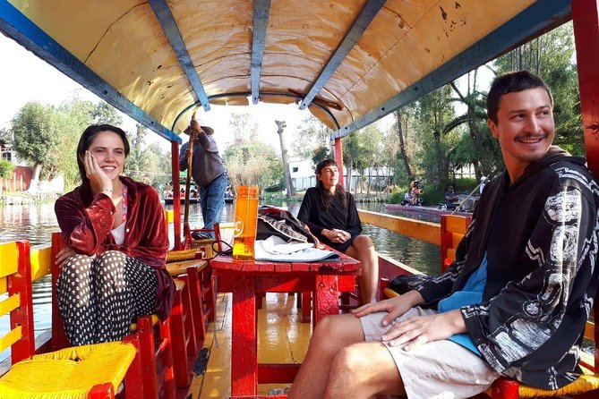 Xochimilco, Coyoacan, Aztec Stadium & UNAM - Getting to Ciudad Universitaria without burning your morning