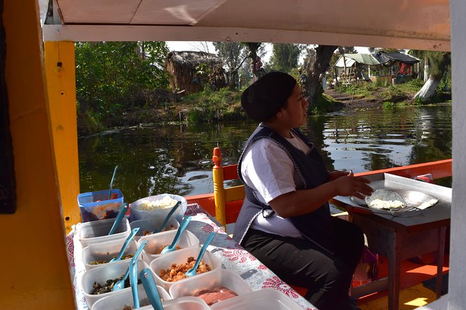 Xochimilco & Coyoacán Private Tour: Canals, Markets & Local Food - FAQ