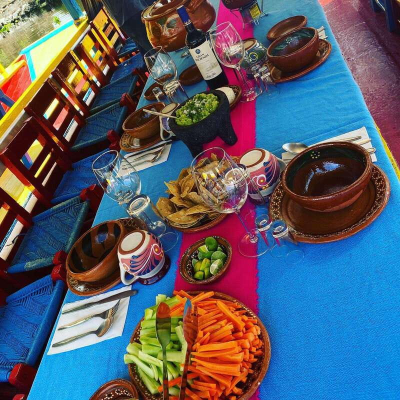 Xochimilco: Eco Tour With Food - Cruising Xochimilco canals the calm way, from Cuemanco