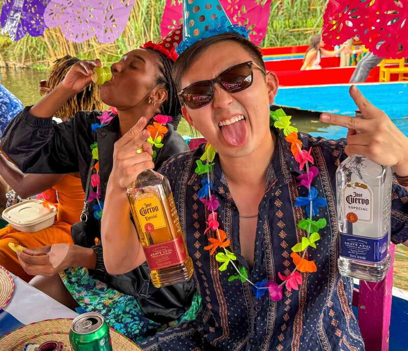 Xochimilco: Tequila tasting (unlimited) and cultural party on a boat - What this Xochimilco party tour really is