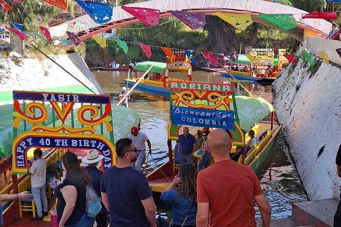 Xochimilco without Traps for Tourists BS"D - What you get for the price, and what you do not